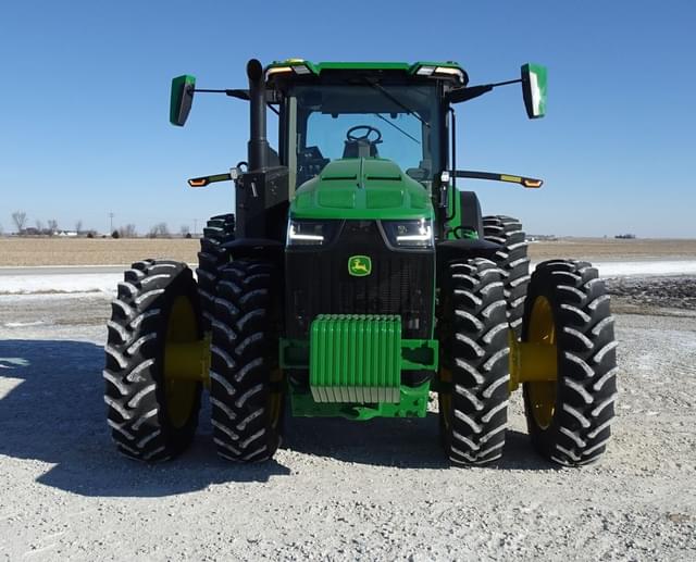 Image of John Deere 8R 340 equipment image 2