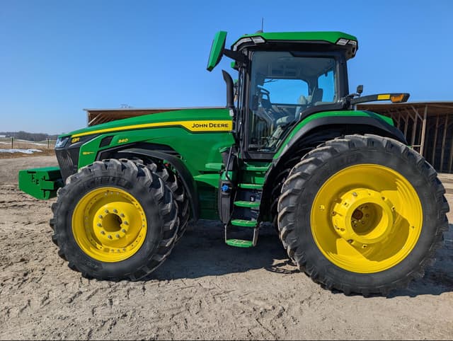 Image of John Deere 8R 340 equipment image 1