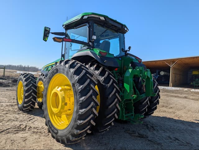 Image of John Deere 8R 340 equipment image 2