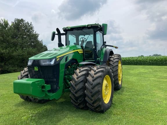 Image of John Deere 8R 340 equipment image 2