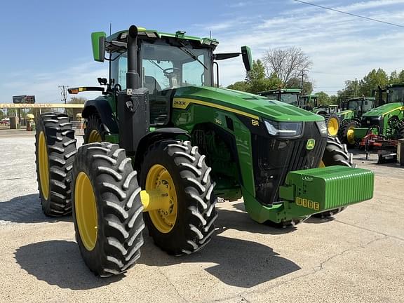 Image of John Deere 8R 340 equipment image 1