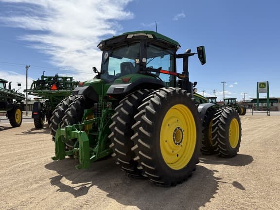 Image of John Deere 8R 340 equipment image 4