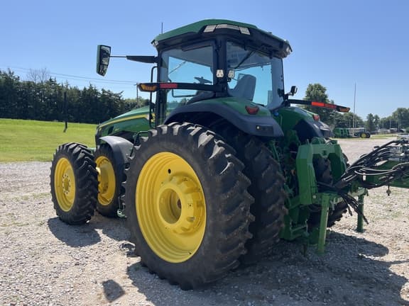 Image of John Deere 8R 340 equipment image 4