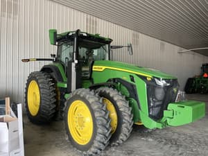 2024 John Deere 8R 340 Image