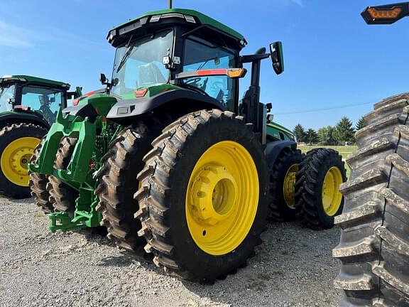 Image of John Deere 8R 340 equipment image 3