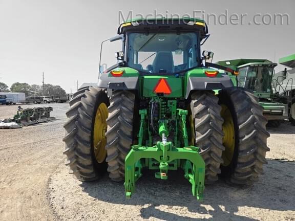 Image of John Deere 8R 370 equipment image 3