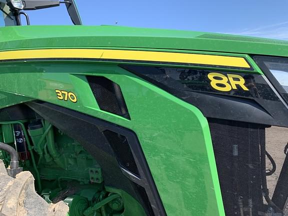 Image of John Deere 8R 370 equipment image 3