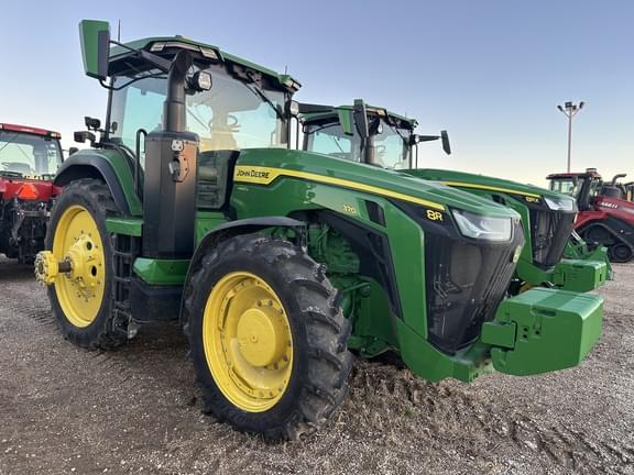 Image of John Deere 8R 370 equipment image 1