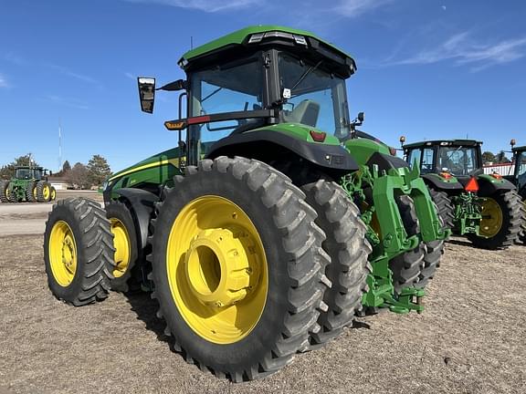 Image of John Deere 8R 370 equipment image 3