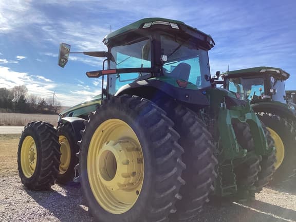 Image of John Deere 8R 370 equipment image 2