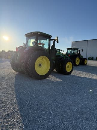 Image of John Deere 8R 370 equipment image 4