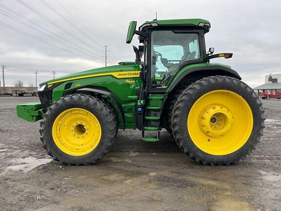 Image of John Deere 8R 370 equipment image 1