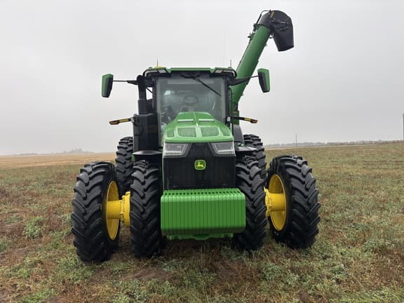 Image of John Deere 8R 370 equipment image 2