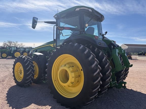Image of John Deere 8R 370 equipment image 4