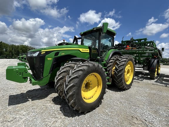 2024 John Deere 8R 370 Equipment Image0