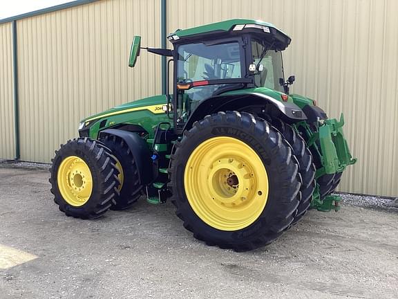 Image of John Deere 8R 370 equipment image 2