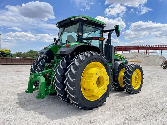 Image of John Deere 8R 370 equipment image 4