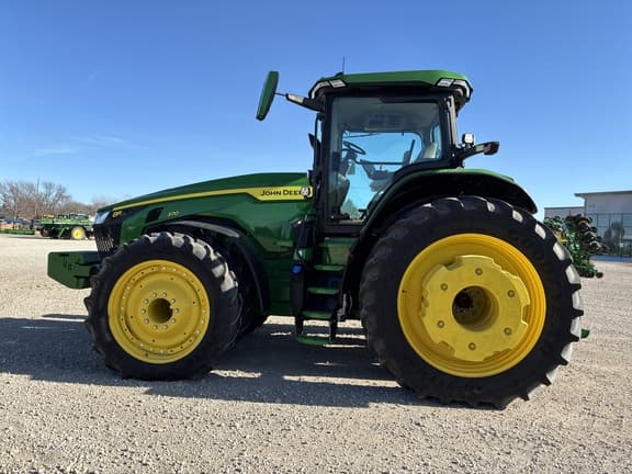 Image of John Deere 8R 370 equipment image 1