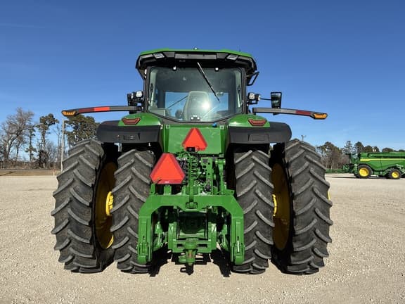 Image of John Deere 8R 370 equipment image 3