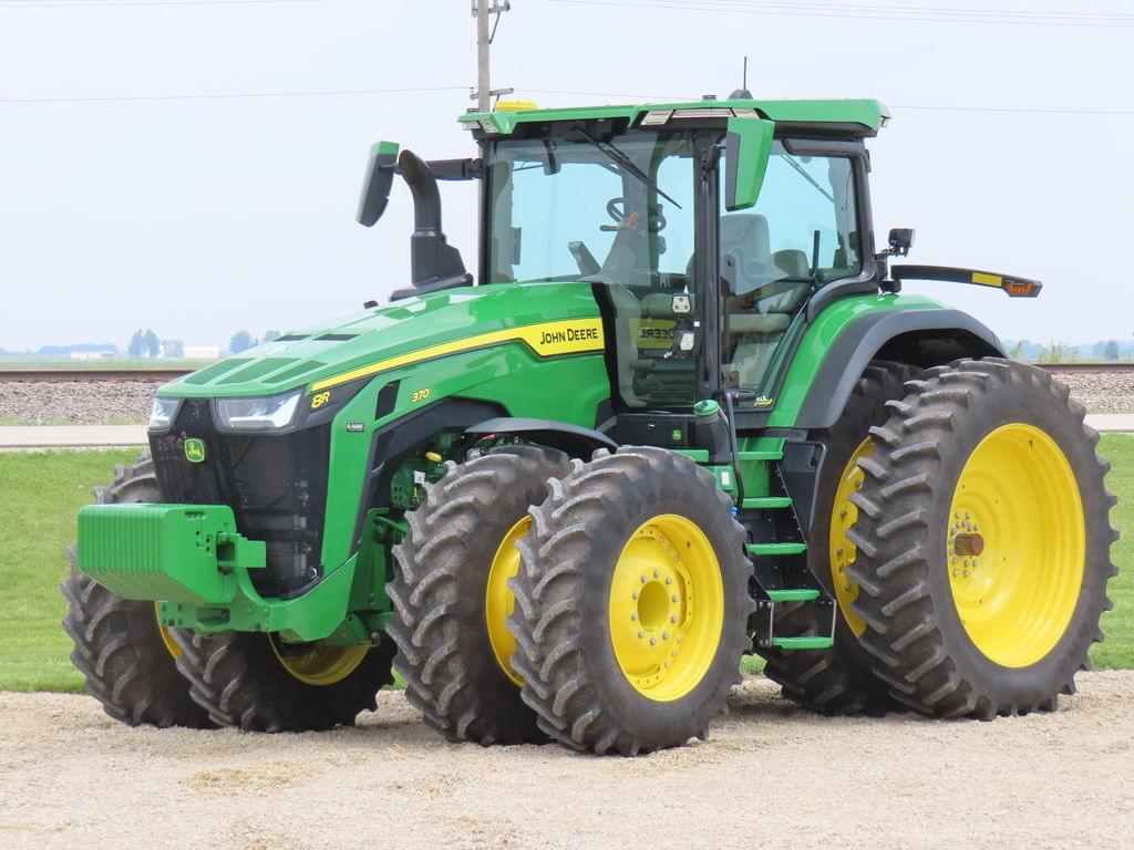Image of John Deere 8R 370 Primary image