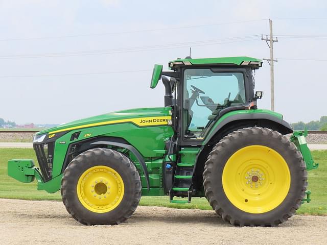 Image of John Deere 8R 370 equipment image 1
