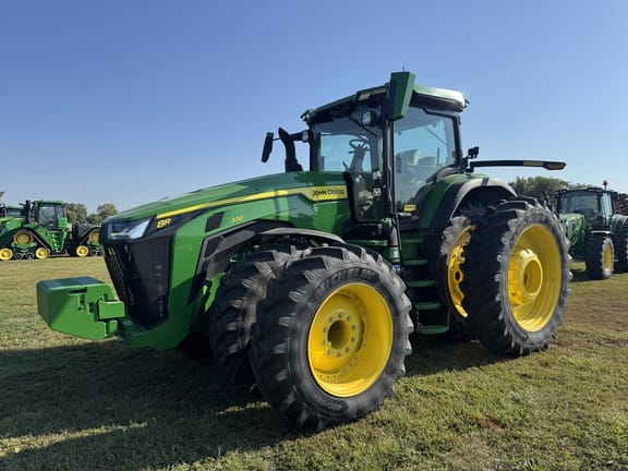 2024 John Deere 8R 370 Equipment Image0