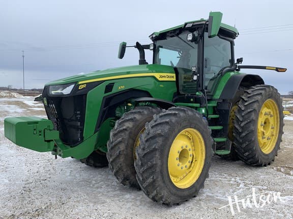 Image of John Deere 8R 370 equipment image 3