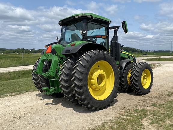 Image of John Deere 8R 370 equipment image 4