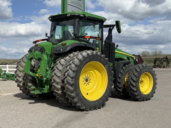 Image of John Deere 8R 370 equipment image 4