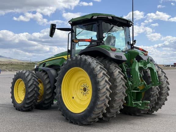 Image of John Deere 8R 370 equipment image 2