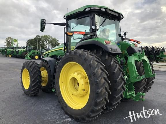 Image of John Deere 8R 370 equipment image 4