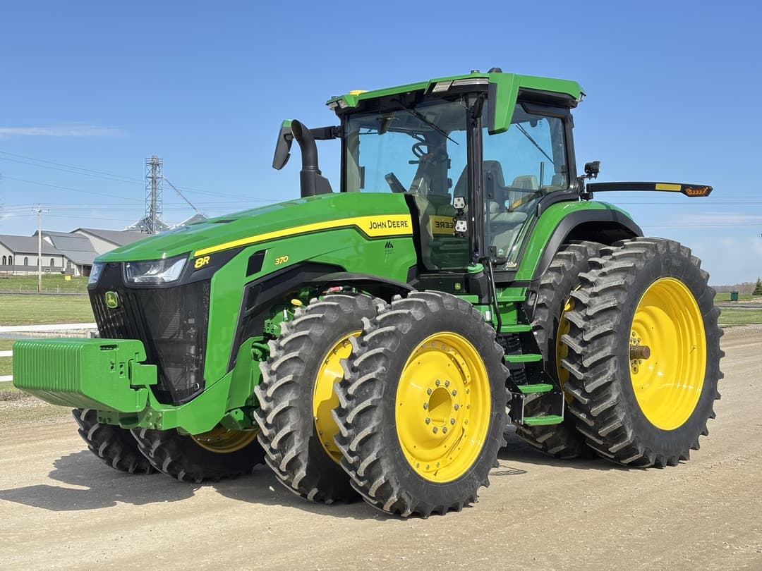 Image of John Deere 8R 370 Primary image