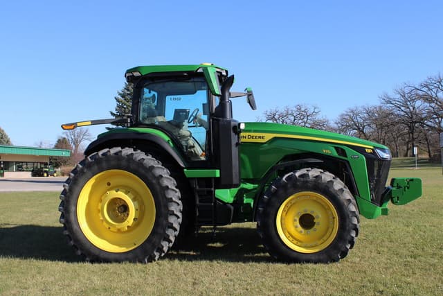 Image of John Deere 8R 370 equipment image 3