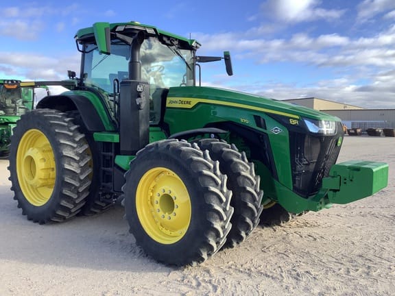 2024 John Deere 8R 370 Equipment Image0