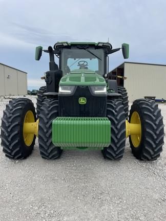 Image of John Deere 8R 370 equipment image 4