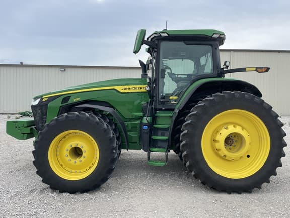 Image of John Deere 8R 370 equipment image 2