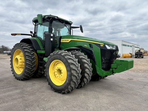 2024 John Deere 8R 370 Equipment Image0