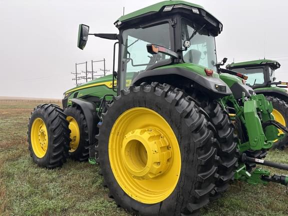 Image of John Deere 8R 370 equipment image 3