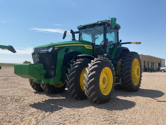 2024 John Deere 8R 370 Equipment Image0