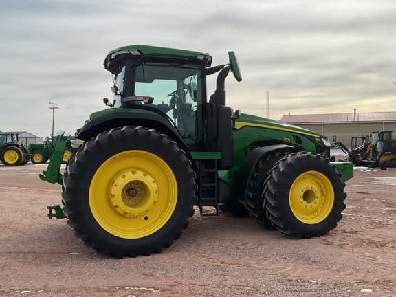 Image of John Deere 8R 370 equipment image 3