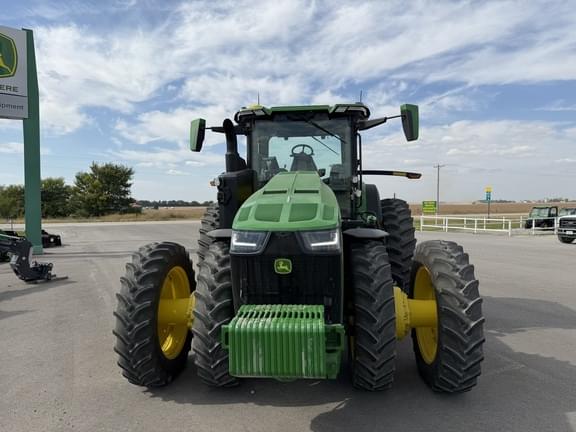Image of John Deere 8R 370 equipment image 2