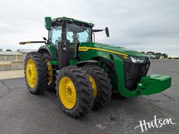 2024 John Deere 8R 370 Equipment Image0