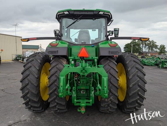 Image of John Deere 8R 370 equipment image 4