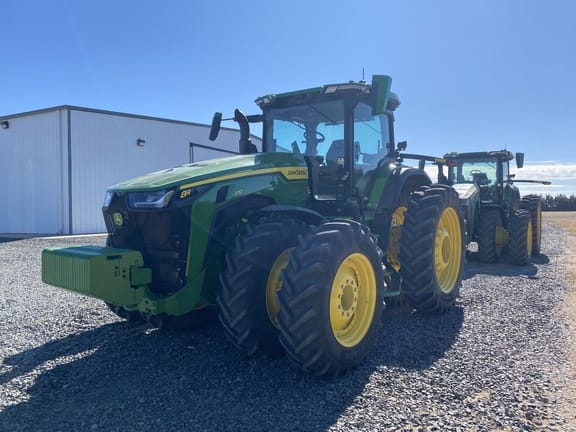 2024 John Deere 8R 370 Equipment Image0