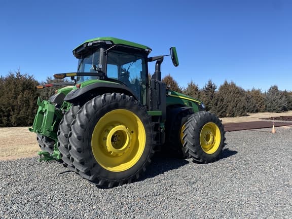 Image of John Deere 8R 370 equipment image 3