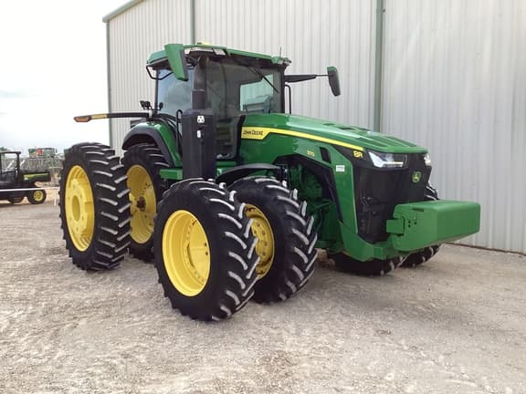 Image of John Deere 8R 370 equipment image 4