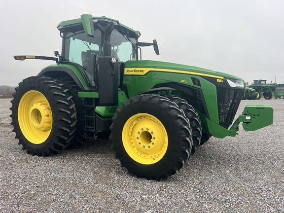 2024 John Deere 8R 370 Equipment Image0