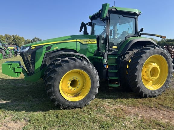 2024 John Deere 8R 370 Equipment Image0