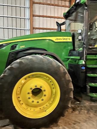 Image of John Deere 8R 370 equipment image 1