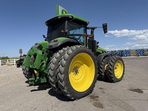 Image of John Deere 8R 370 equipment image 4